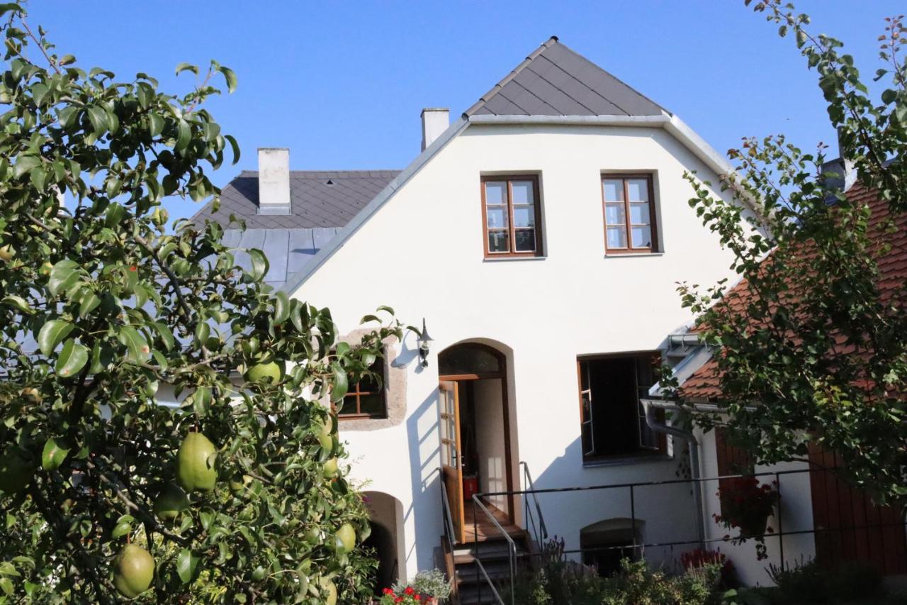 Penzion-Apartman Soucek Jindrichuv Hradec Bagian luar foto
